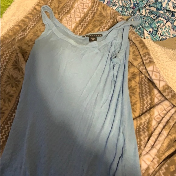 Shirt bundle - Picture 4 of 4